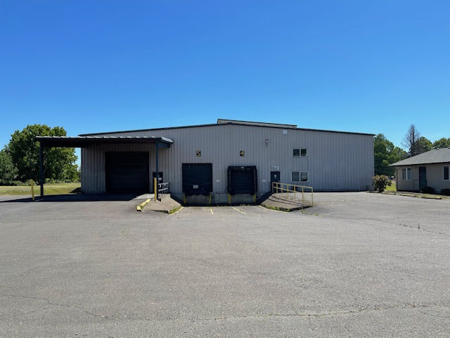33095 HWY 99E, TANGENT, OR